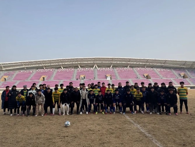 休闲游戏平台-魅力乾州掀起绿茵风暴 | 热身赛榆林漠北矿工1:0扎吉体育